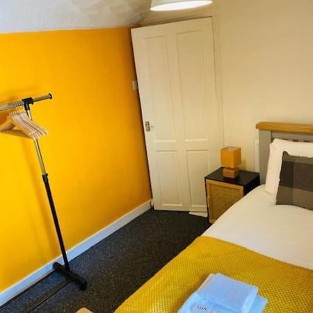 Abertillery Goldcroftヴィラ エクステリア 写真