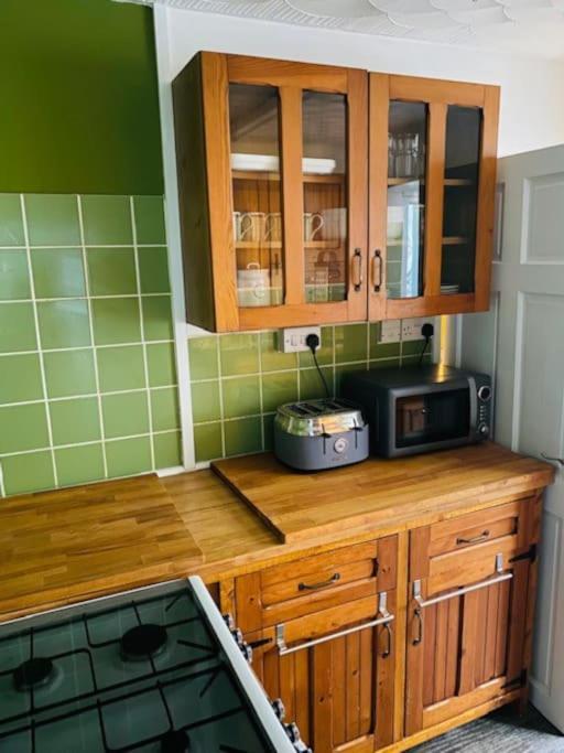 Abertillery Goldcroftヴィラ エクステリア 写真